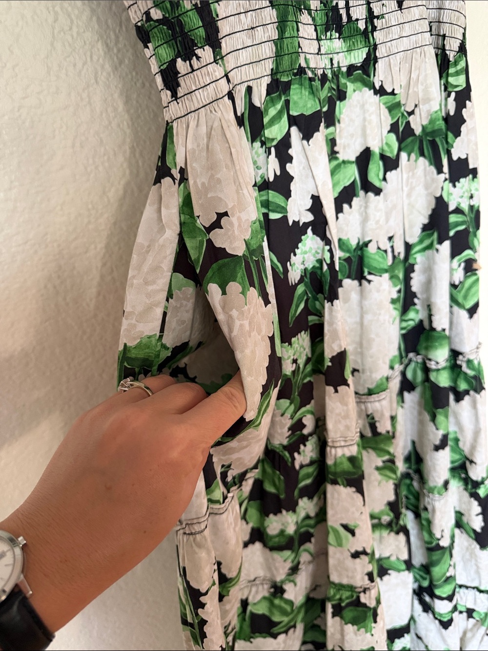 Hill House Home Ellie Nap Dress in Night Bloom S Tuckerhuck 
Floral Cottagecore - Picture 4 of 5